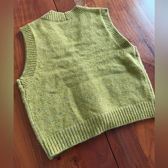 Madewell Mustard Yellow Sweater Knit Button Front Vest - Picture 8 of 8